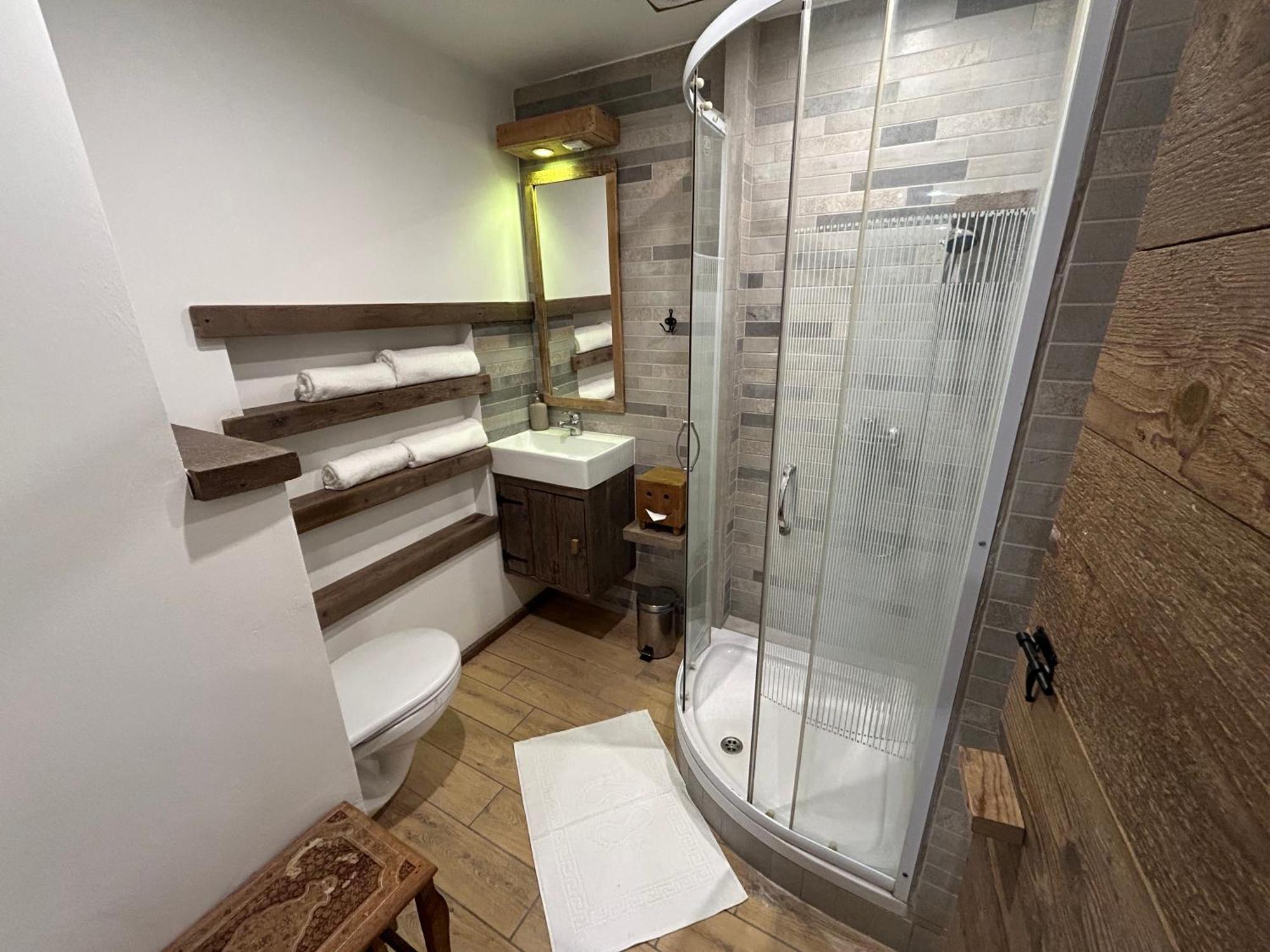 Central Park Apartman Budapest Eksteriør billede